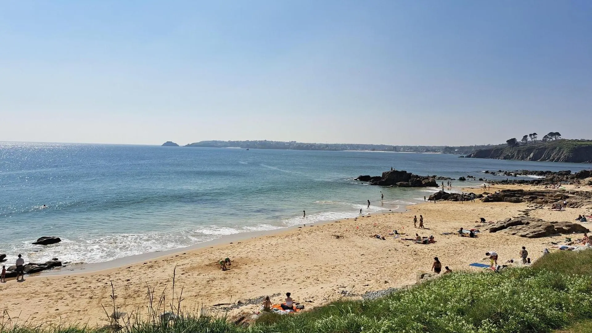 فيلا 180° Panoramic Sea View, Direct Beach Location, Locmaria-Plouzane فرنسا